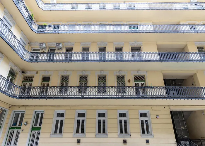 Buda Or Pest Apartment Budapest